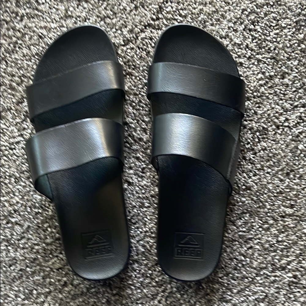 Reef Cushion Vista black sandals